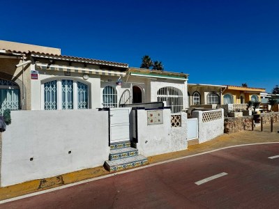 Bungalow Apartment in Roquetas de Mar mit Terrasse in Roquetas de Mar - Bungalow