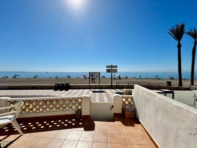 Bungalow Apartment in Roquetas de Mar mit Terrasse - Outdoor photo 10