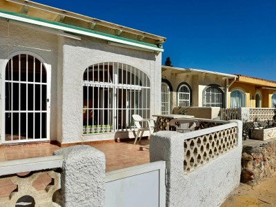 Bungalow Apartment in Roquetas de Mar mit Terrasse - Outdoor photo 11