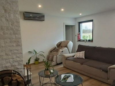 Holiday house Four Bedroom Holiday House Mali Raj with Pool - Features photo 7