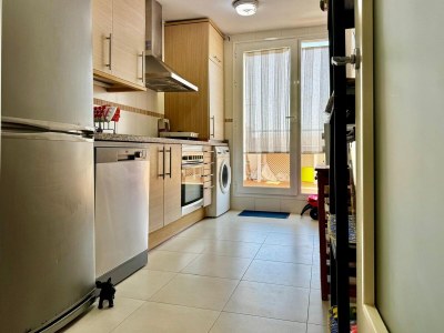 Apartment Nice apartment with shared pool - Features photo 29