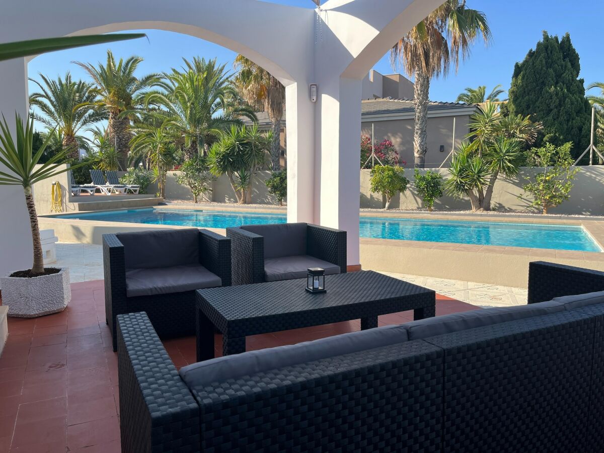 Villa Pleasant Studio House in front of the beach - Outdoor photo 5