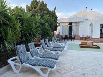 Villa Pleasant Studio House in front of the beach - Outdoor photo 4