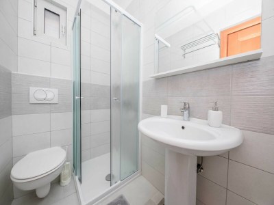 Apartment Guest House Villa Anggela - Classic Double room Balcony and Sea View - Features photo 18