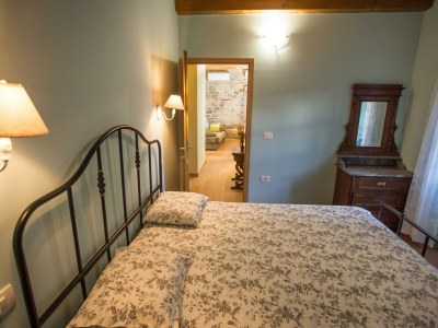 Apartment Abitanti Rustic Apartment with Balcony - Two Bedroom Apartment with Balcony - Features photo 19