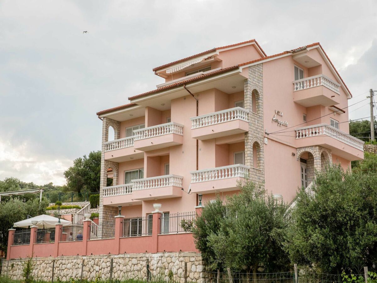 Apartment Guest House Villa Anggela - Comfort Triple room with Balcony and Sea View - Outdoor photo 3