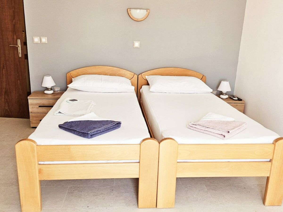 Apartment Apartments Željka - Studio Apartment with Terrace with Sea View (5) - Features photo 4