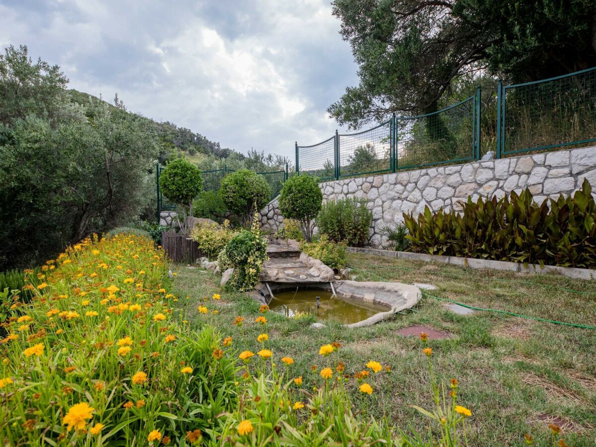 Apartment Guest House Villa Anggela - Double Room with Balcony and Sea View - Outdoor photo 2