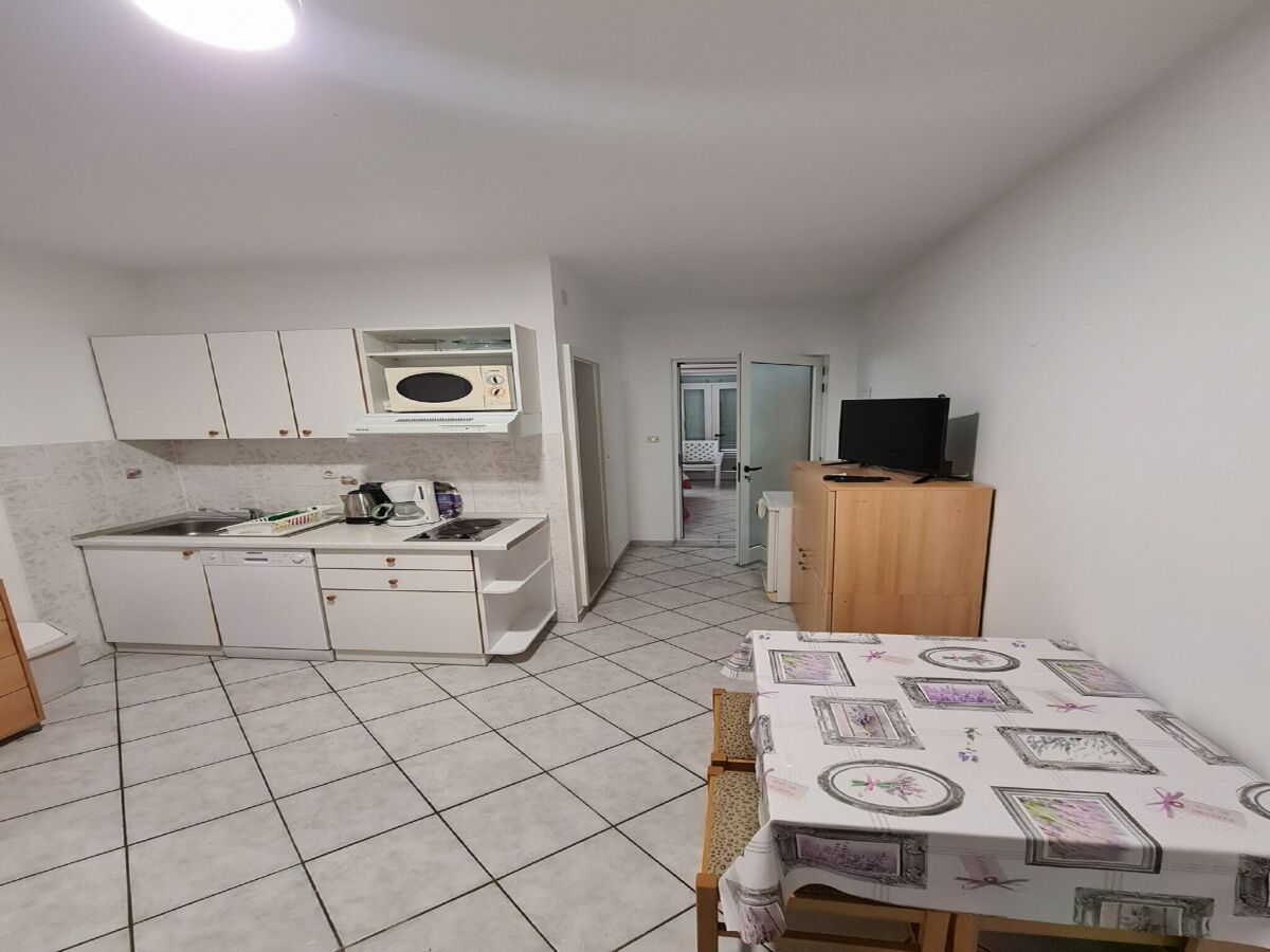 Apartment Apartments Pansion Franka 3* - Apartment 9 - Features photo 3