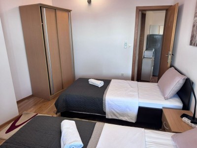 Apartment Apartment Centar - Three Bedroom Apartment - Features photo 7