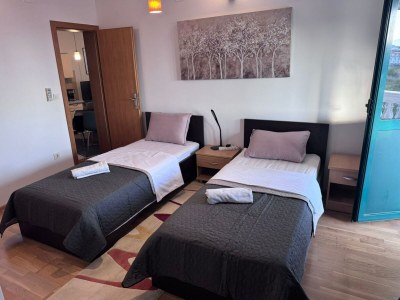 Apartment Apartment Centar - Three Bedroom Apartment - Features photo 10