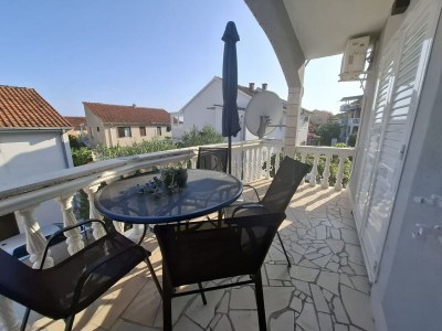 Apartment Apartment Jakić - One Bedroom Apartment with Garden View in Orebic - Apartment