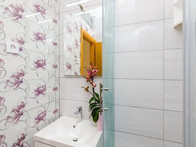 Apartment Apartments and Room Frane - Double Room - Features photo 11