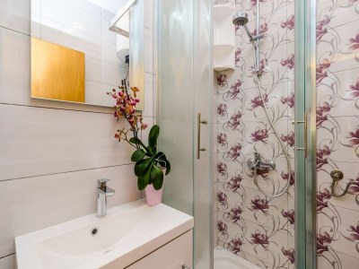 Apartment Apartments and Room Frane - Double Room - Features photo 13