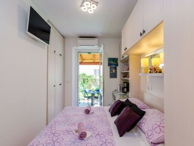 Apartment Apartments and Room Frane - Double Room - Features photo 14