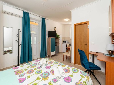 Apartment Apartments and Room Frane- Standard Studio with Terrace - Features photo 11