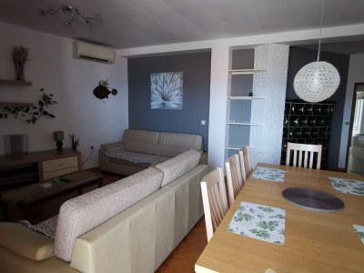 Apartment Three Bedroom Apartment with Terrace and Sea View - Features photo 25