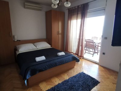 Apartment Three Bedroom Apartment with Terrace and Sea View - Features photo 28