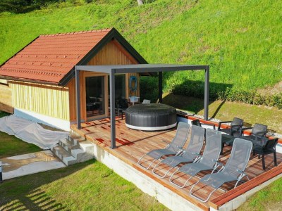 Villa Mountain View Villa with Sauna and Hot-Tub - Three Bedroom Villa with Sauna and Hot-Tub - Outdoor photo 6