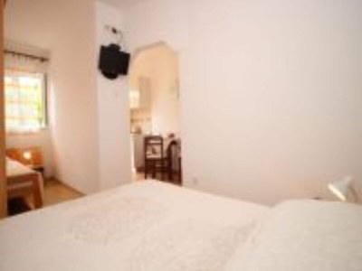 Apartment Studio Apartment Butković - Studio - Features photo 4