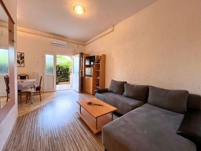 Apartment Apartments Butković - Two Bedroom Apartments (A3) - Features photo 22