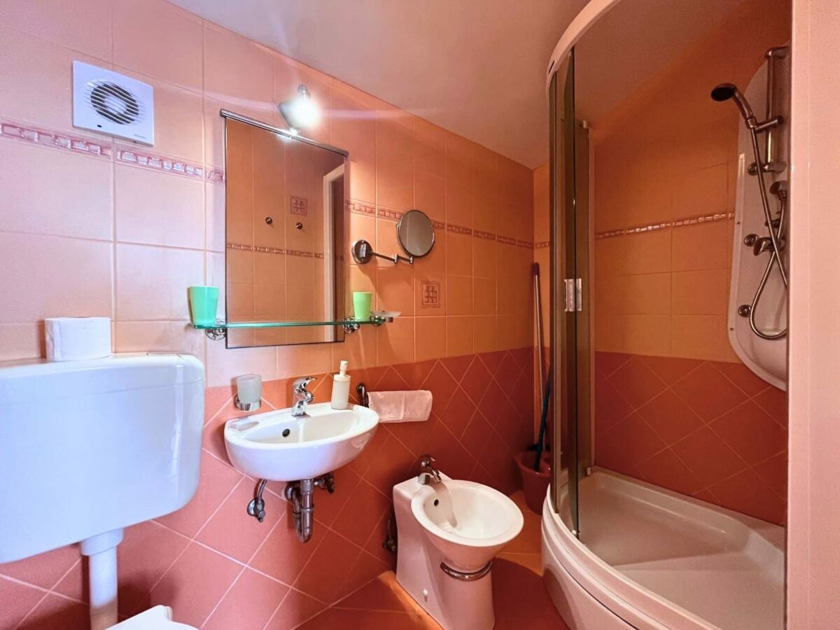 Apartment Apartments Butković - One Bedroom Apartments (A5) - Features photo 3