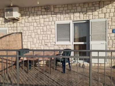 Apartment One-Bedroom Apartment With Sea View Ap 2 - Outdoor photo 9