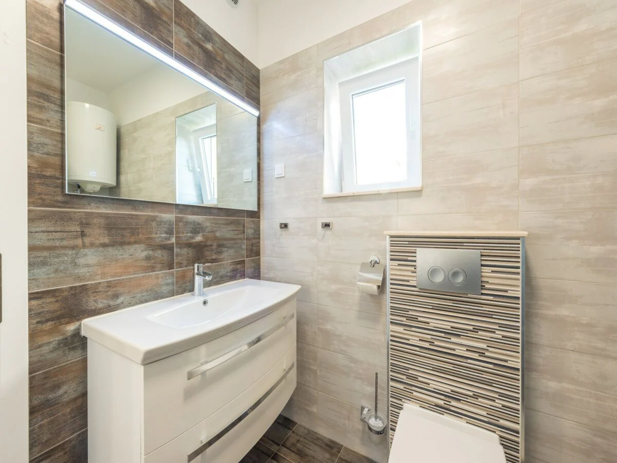 Apartment Apartments Lucija - Two Bedroom Apartment with Balcony and Sea View - Features photo 4