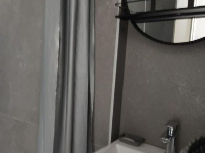 Apartment Modern Beachfront Apartments near Šibenik - Classic  Studio Apartment with Balcony and Sea View - Features photo 12