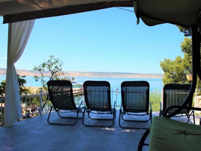 Holiday house Beach House - 2m from beach - Three Bedroom House - Outdoor photo 8