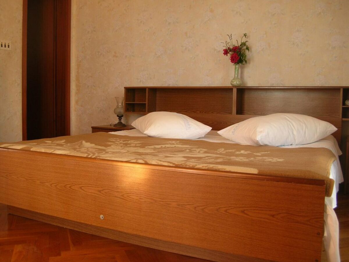 Apartment Apartment with Terrace and Sea View Brodarica - Two Bedroom Apartment with Sea View - Features photo 4