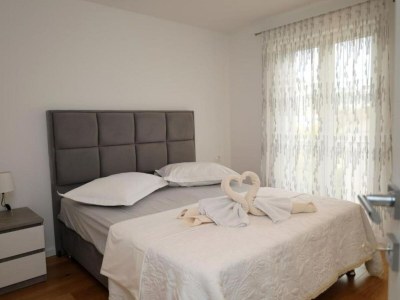 Apartment Dalmata D - Two Bedroom Apartment with Terrace - Features photo 11