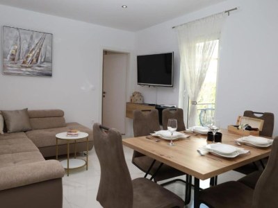 Apartment Dalmata D - Two Bedroom Apartment with Terrace - Features photo 19