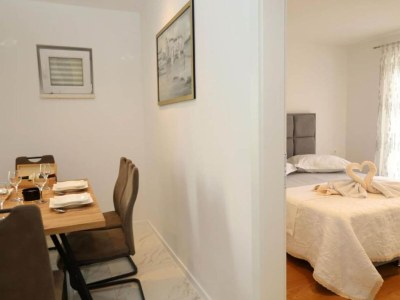 Apartment Dalmata D - Two Bedroom Apartment with Terrace - Features photo 20