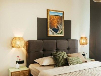 Villa Luxury Villa Lara with Heated Pool, Hot-Tub and Sauna - Six Bedroom Villa with Pool - Features photo 24