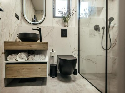 Villa Luxury Villa Lara with Heated Pool, Hot-Tub and Sauna - Six Bedroom Villa with Pool - Features photo 32