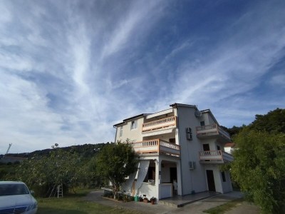 Apartment Two Bedroom Apartment With Sea view - Outdoor photo 3