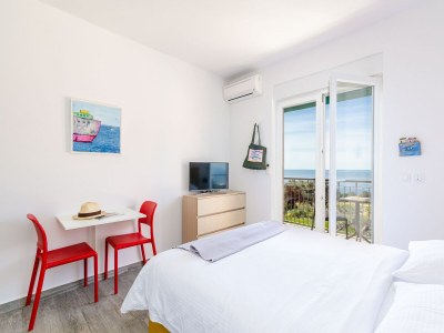 Apartment Apartments Villa Lukas - ''No.6'' Studio Apartment with Balcony and Sea View - Features photo 6