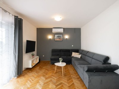 Holiday house House Rose with Garden and Pool - Three Bedroom House - Features photo 9