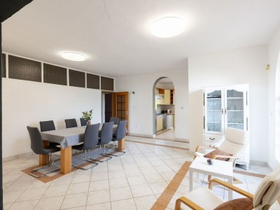 Holiday house House Rose with Garden and Pool - Three Bedroom House - Features photo 12