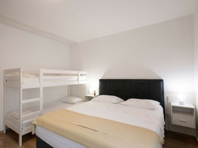 Holiday house House Rose with Garden and Pool - Three Bedroom House - Features photo 20