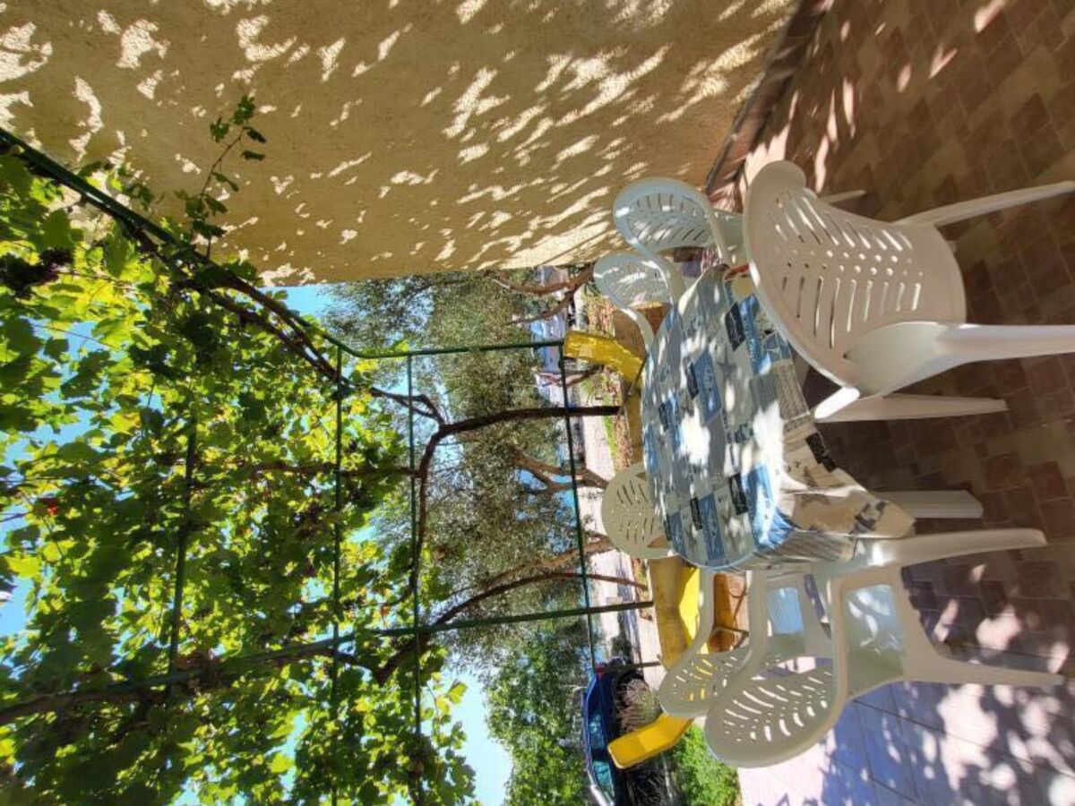 Apartment Apartments Radacic - Two Bedroom Apartment With Terrace And Sea View (A2) - Outdoor photo 3