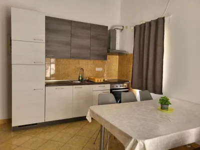 Apartment Apartments Radacic - Two Bedroom Apartment With Terrace And Sea View (A2) - Features photo 10