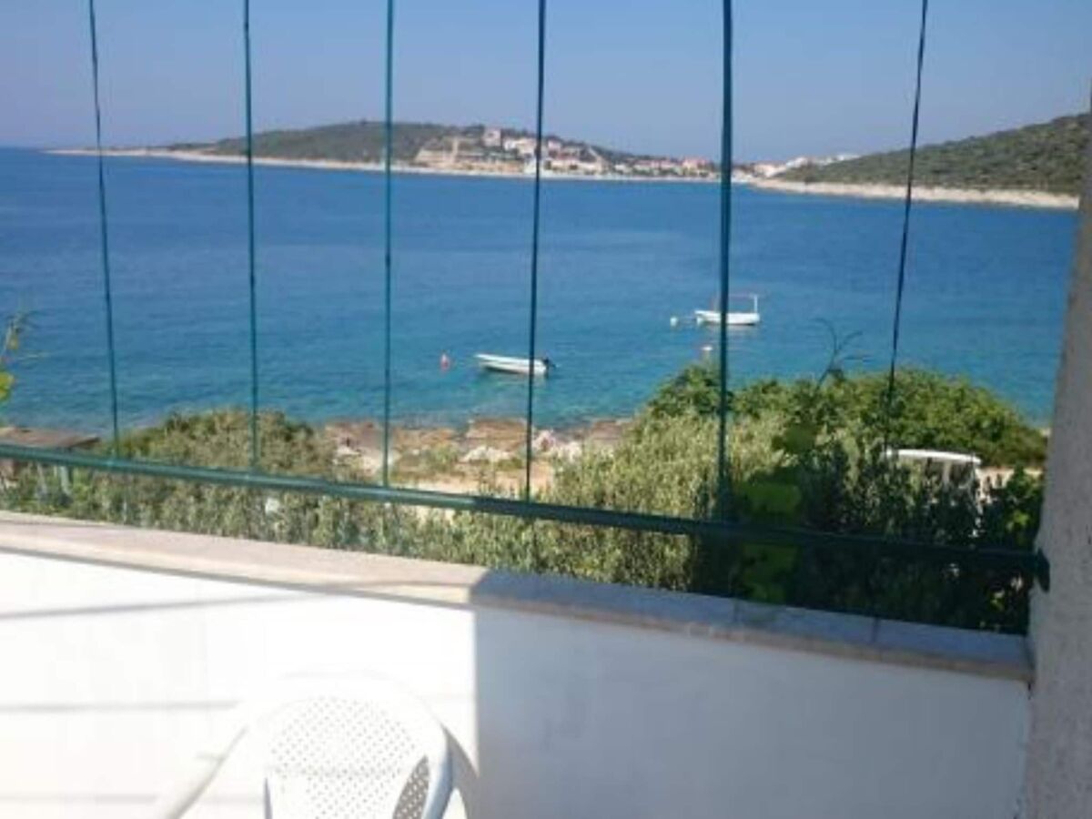 Apartment Apartments Radacic - Two Bedroom Apartment With Terrace And Sea View (A3)
