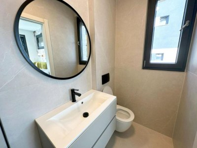 Apartment Three-Bedroom Penthouse with Infinity Pool (The Skyview Penthouse) - S4 - Features photo 12