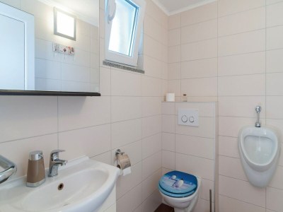 Holiday house Villa Homeland - Five-Bedroom Home - Features photo 12