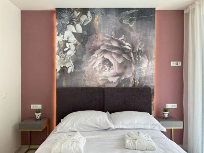 Apartment Three-Bedroom Penthouse (The Riviera Three) -S3 - Features photo 15