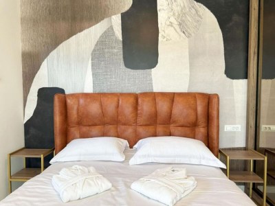 Apartment Three-Bedroom Penthouse (The Riviera Three) -S3 - Features photo 19