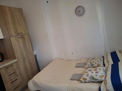 Apartment Apartments Boris Donji Karin - One Bedroom Apartment (Deluxe Apartment) - Features photo 10