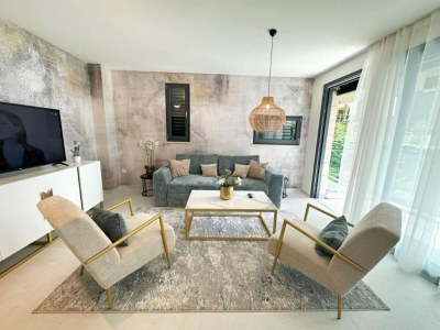 Apartment One-Bedroom Apartment With Terrace (The Sunset One) -S2 - Features photo 2